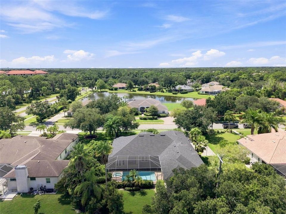 En Venta: $980,000 (4 camas, 4 baños, 3400 Pies cuadrados)