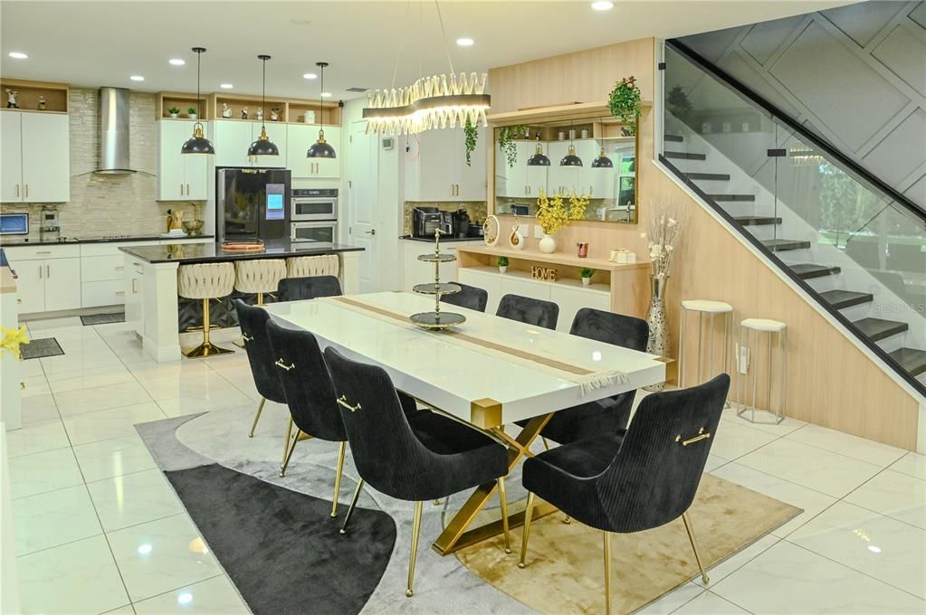 For Sale: $1,550,000 (5 beds, 4 baths, 3671 Square Feet)