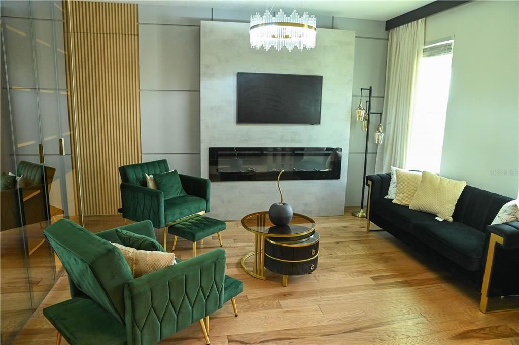 For Sale: $1,550,000 (5 beds, 4 baths, 3671 Square Feet)
