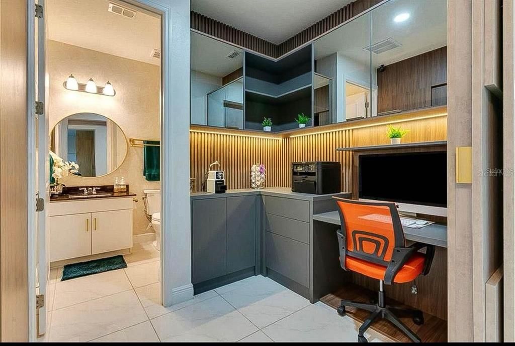 For Sale: $1,550,000 (5 beds, 4 baths, 3671 Square Feet)