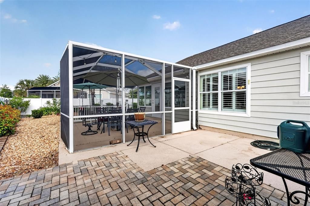 For Sale: $420,000 (3 beds, 2 baths, 1740 Square Feet)