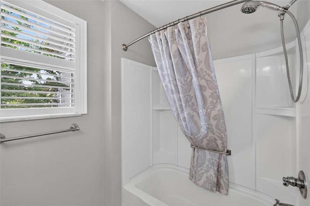 For Sale: $420,000 (3 beds, 2 baths, 1740 Square Feet)