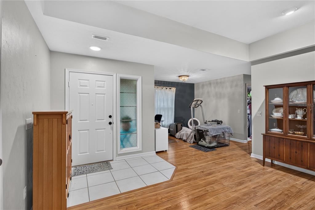 For Sale: $495,000 (4 beds, 3 baths, 1985 Square Feet)