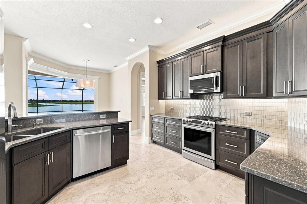 For Sale: $699,000 (4 beds, 3 baths, 2511 Square Feet)