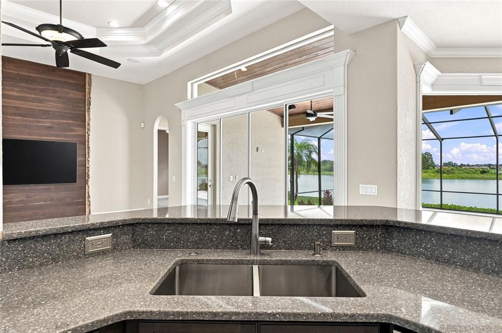 For Sale: $699,000 (4 beds, 3 baths, 2511 Square Feet)