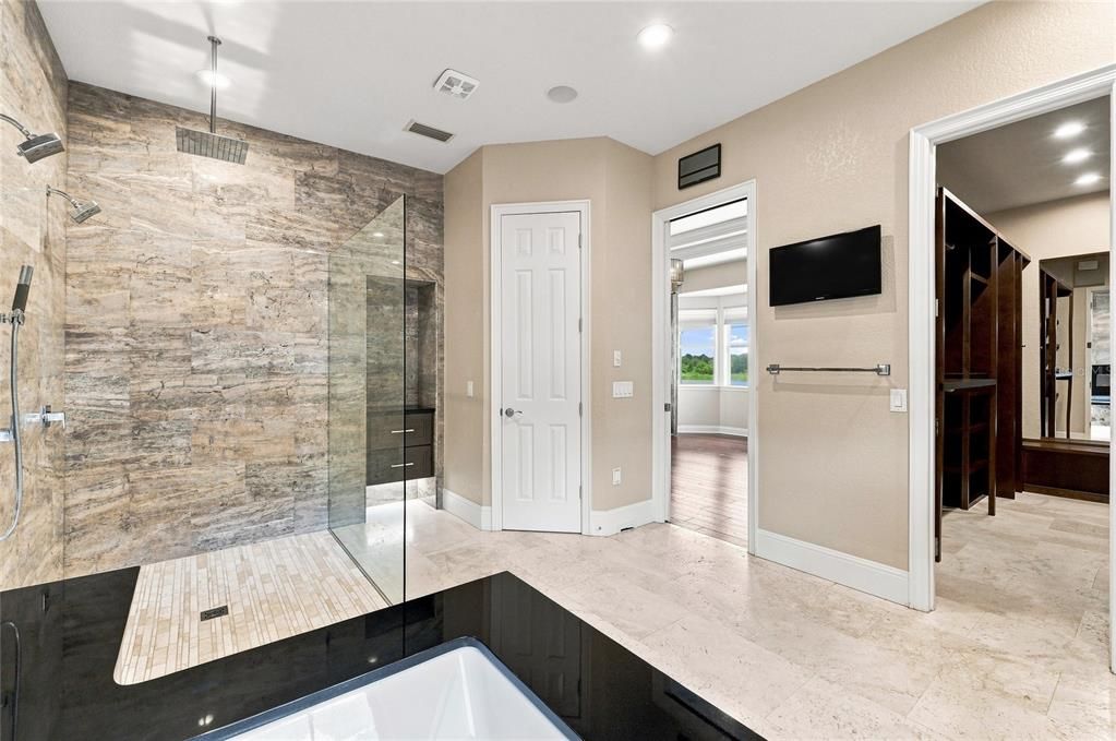 For Sale: $699,000 (4 beds, 3 baths, 2511 Square Feet)