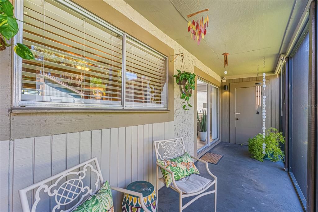For Rent: $1,700 (2 beds, 2 baths, 1068 Square Feet)