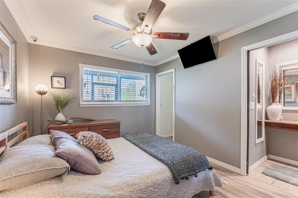 For Rent: $1,700 (2 beds, 2 baths, 1068 Square Feet)
