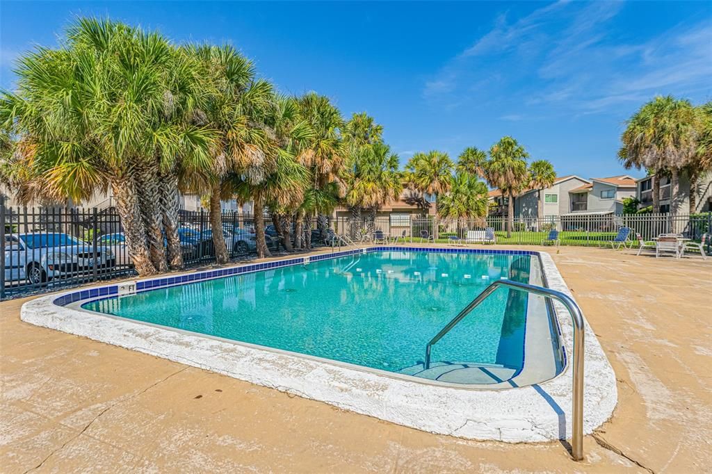 For Rent: $1,700 (2 beds, 2 baths, 1068 Square Feet)