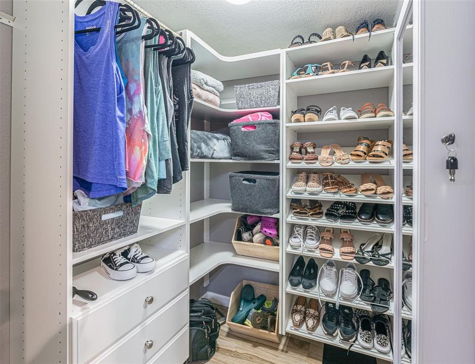For Rent: $1,700 (2 beds, 2 baths, 1068 Square Feet)