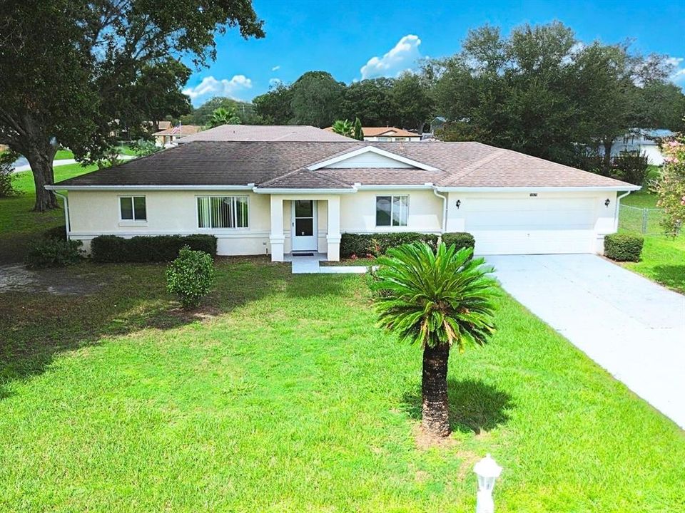 For Sale: $174,000 (2 beds, 2 baths, 1244 Square Feet)