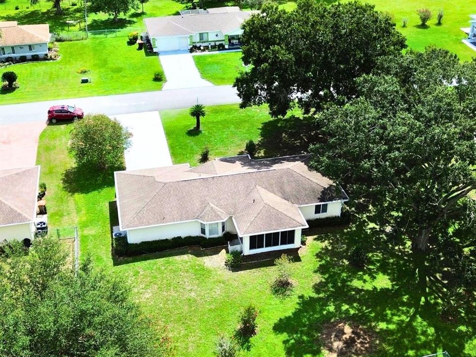 For Sale: $174,000 (2 beds, 2 baths, 1244 Square Feet)
