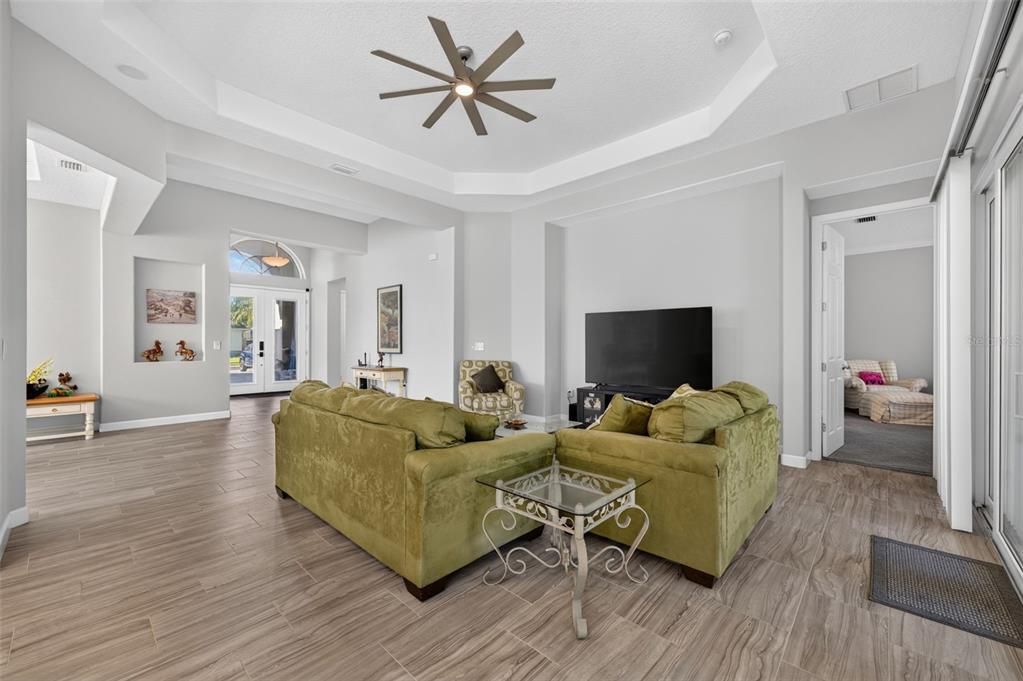 For Sale: $740,000 (4 beds, 3 baths, 2561 Square Feet)