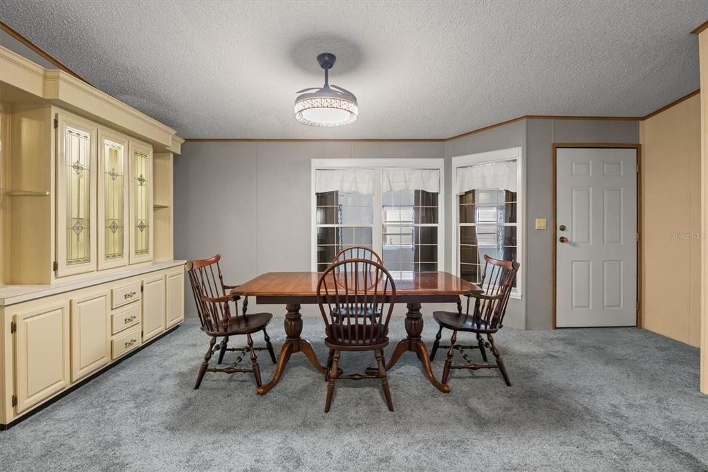 For Sale: $198,000 (2 beds, 2 baths, 1856 Square Feet)