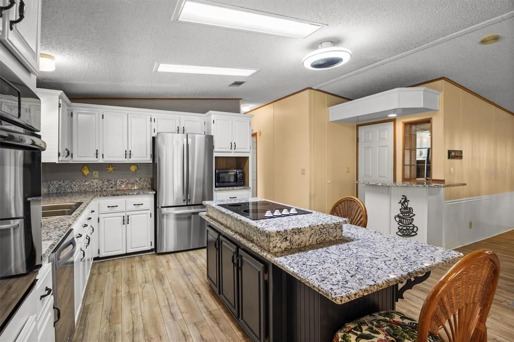 For Sale: $198,000 (2 beds, 2 baths, 1856 Square Feet)