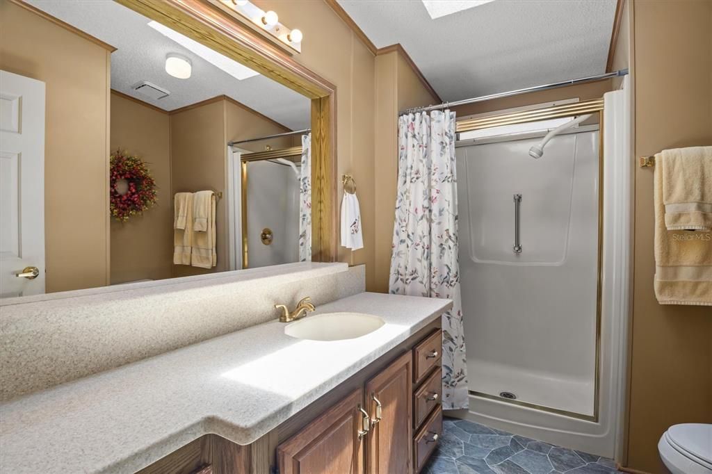 For Sale: $198,000 (2 beds, 2 baths, 1856 Square Feet)
