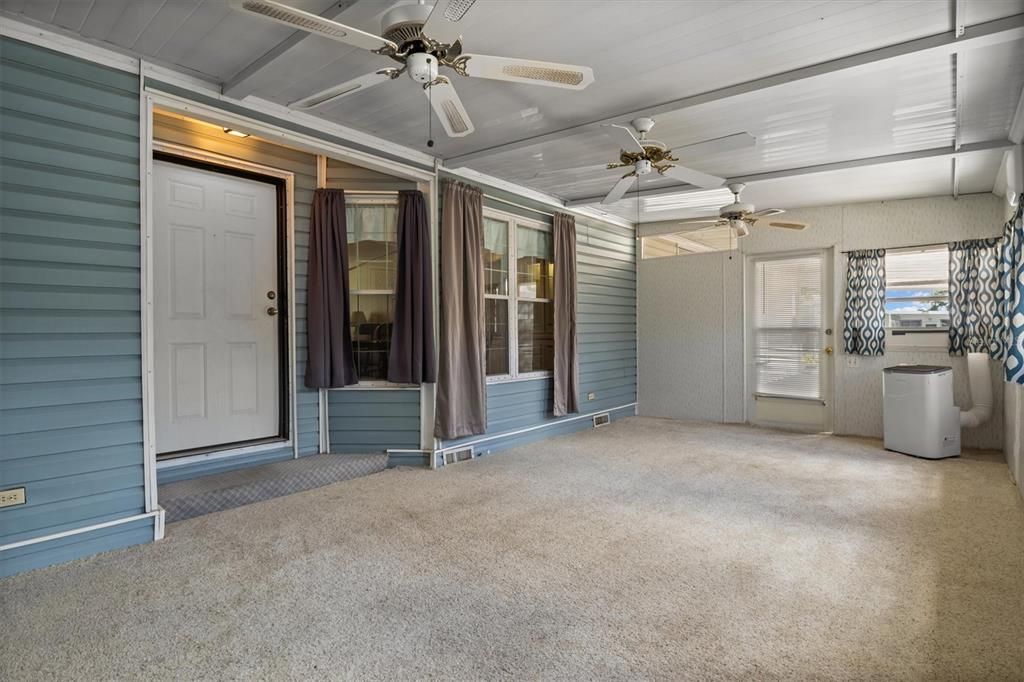 For Sale: $198,000 (2 beds, 2 baths, 1856 Square Feet)