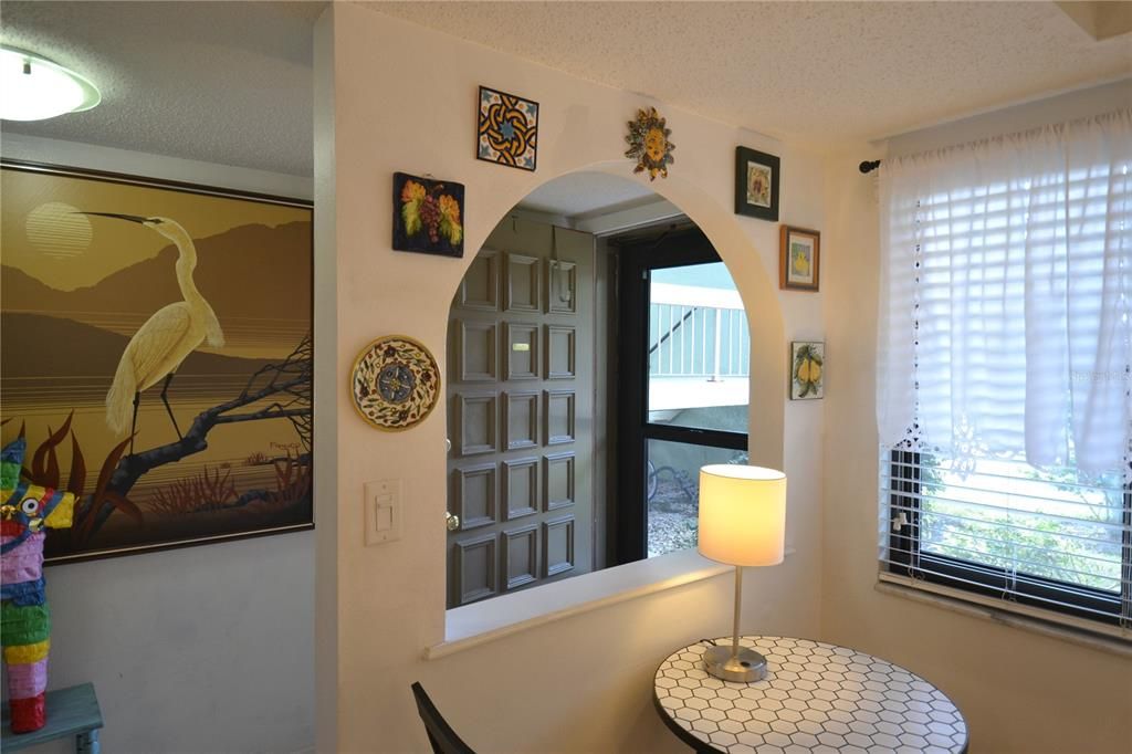 For Rent: $2,400 (2 beds, 2 baths, 1094 Square Feet)