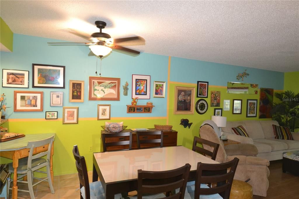 For Rent: $2,400 (2 beds, 2 baths, 1094 Square Feet)