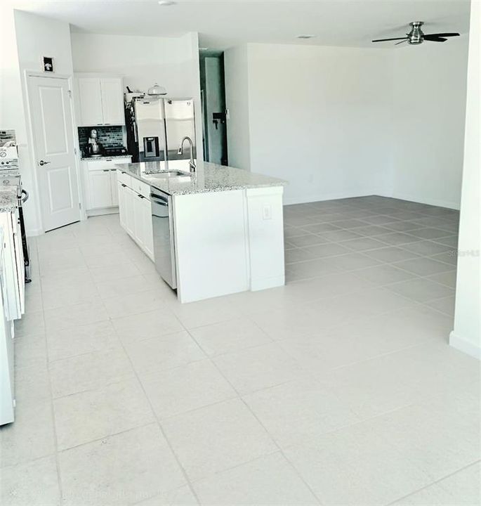For Sale: $429,000 (3 beds, 2 baths, 1755 Square Feet)