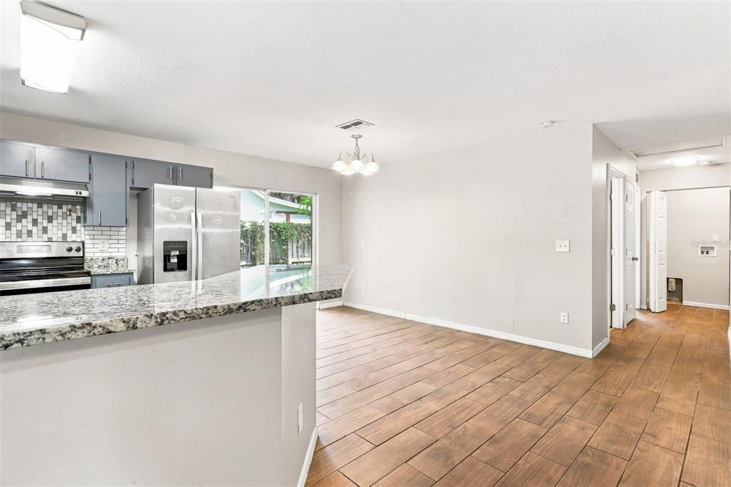 For Sale: $435,000 (3 beds, 2 baths, 1200 Square Feet)
