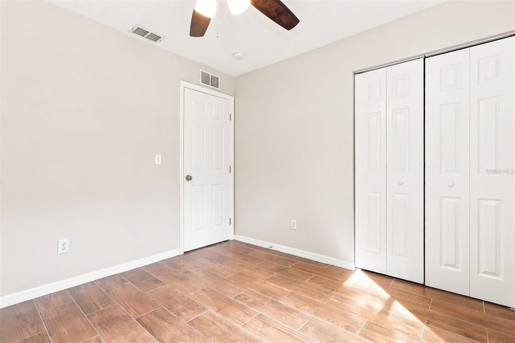 For Sale: $435,000 (3 beds, 2 baths, 1200 Square Feet)