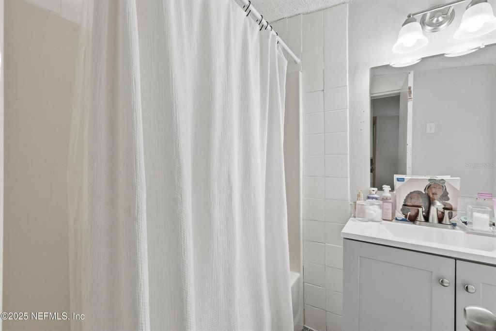 For Sale: $135,000 (3 beds, 2 baths, 1224 Square Feet)