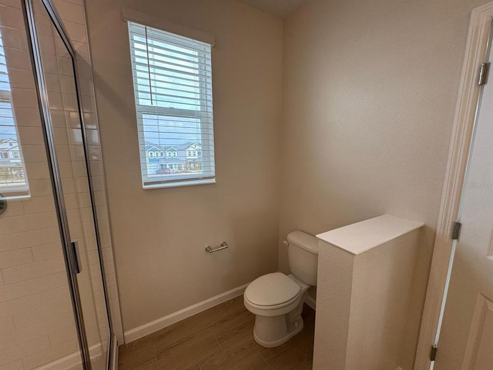 For Rent: $2,700 (3 beds, 2 baths, 2147 Square Feet)