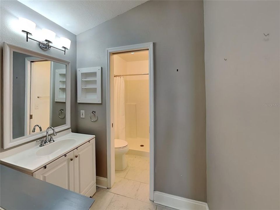 В аренду: $2,295 (3 спален, 2 ванн, 1264 Квадратных фут)