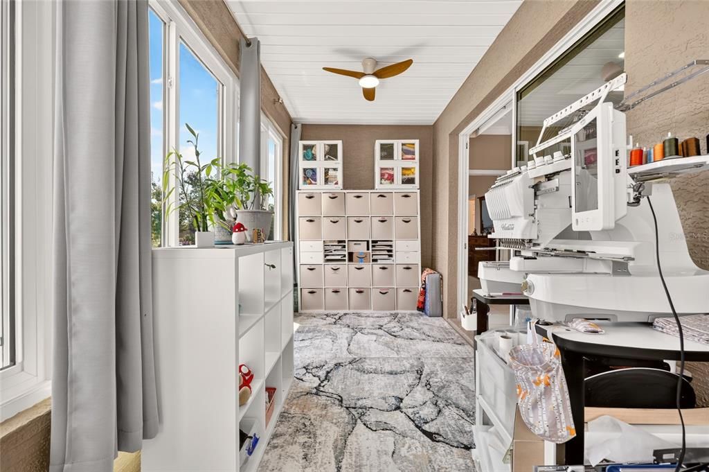 For Sale: $389,500 (3 beds, 2 baths, 1874 Square Feet)