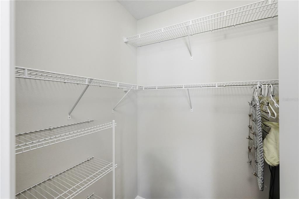Active With Contract: $509,000 (3 beds, 2 baths, 1808 Square Feet)