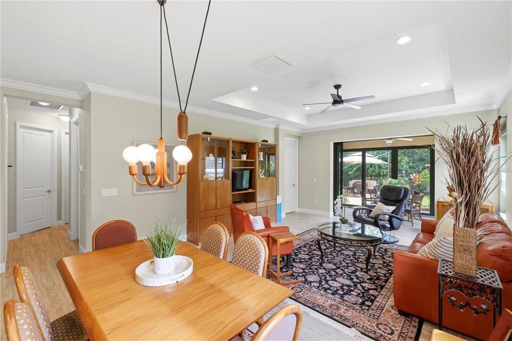 Active With Contract: $509,000 (3 beds, 2 baths, 1808 Square Feet)