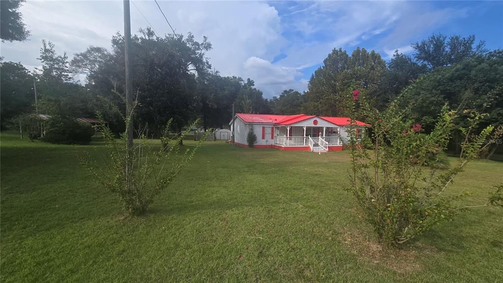 For Sale: $175,000 (3 beds, 2 baths, 1800 Square Feet)