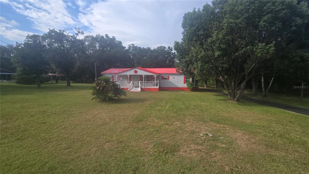 For Sale: $175,000 (3 beds, 2 baths, 1800 Square Feet)