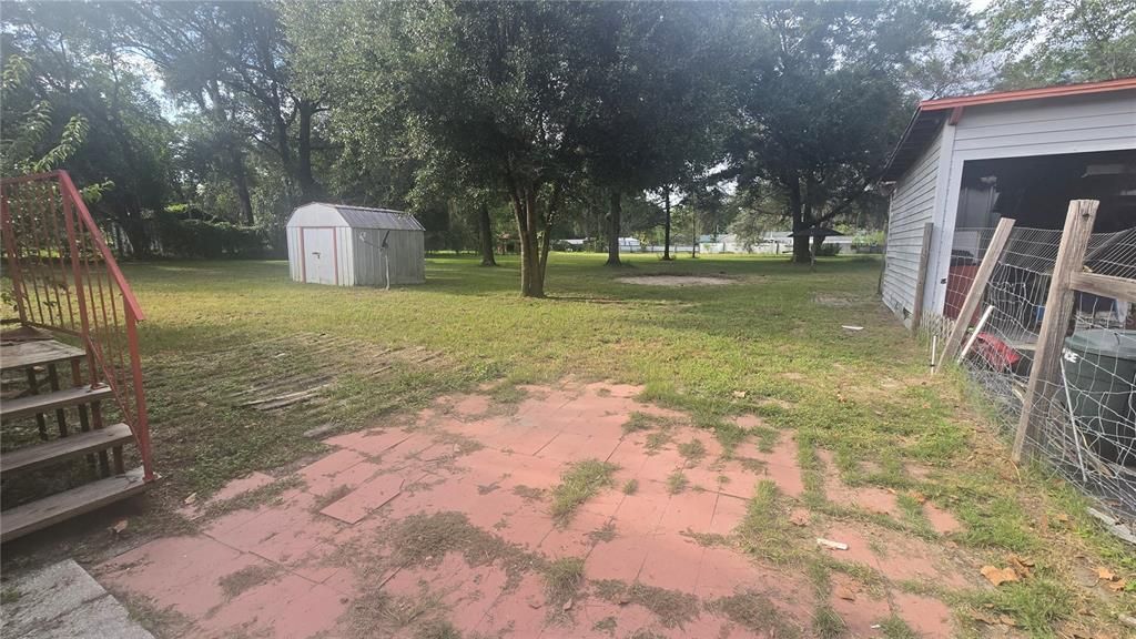 For Sale: $175,000 (3 beds, 2 baths, 1800 Square Feet)