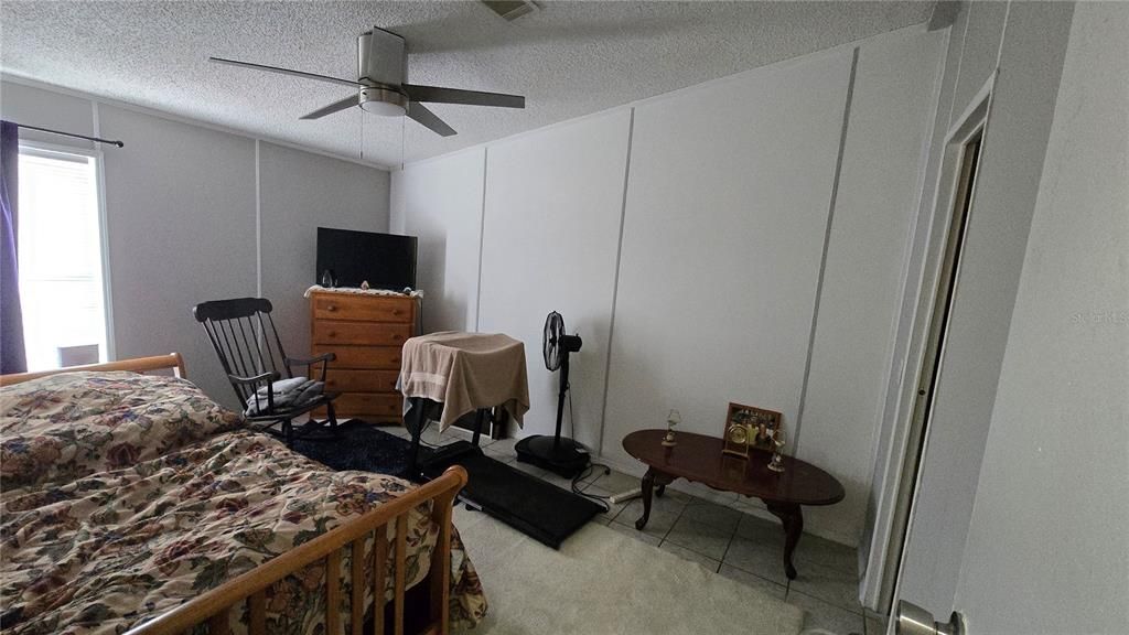For Sale: $175,000 (3 beds, 2 baths, 1800 Square Feet)