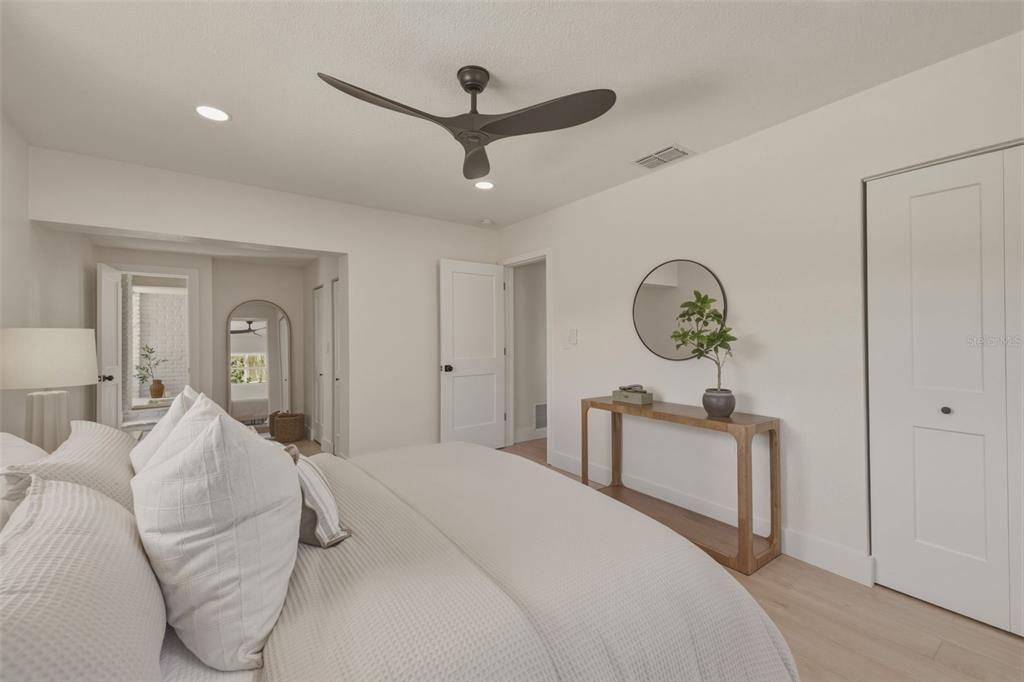 For Sale: $650,000 (3 beds, 3 baths, 1896 Square Feet)