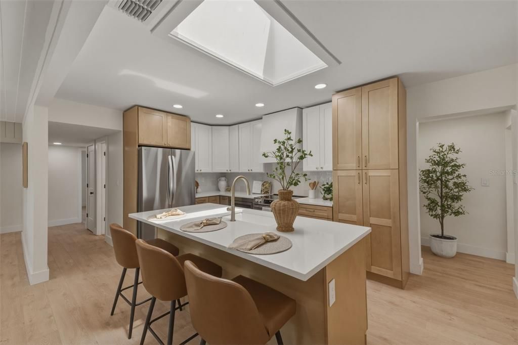 For Sale: $650,000 (3 beds, 3 baths, 1896 Square Feet)