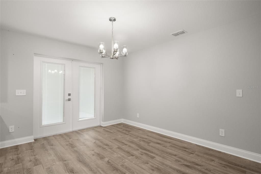 For Sale: $299,000 (3 beds, 2 baths, 1508 Square Feet)