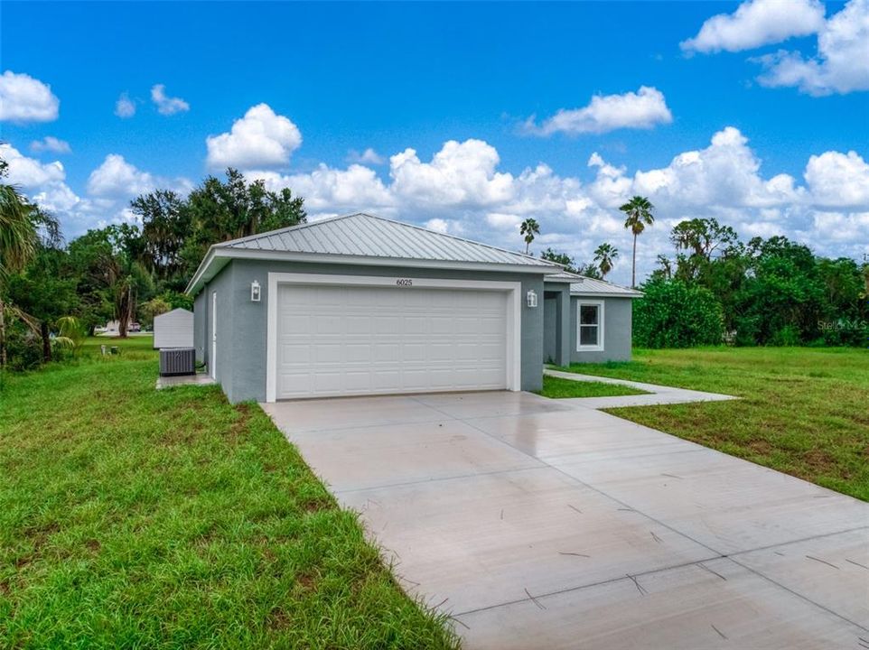 For Sale: $299,000 (3 beds, 2 baths, 1508 Square Feet)