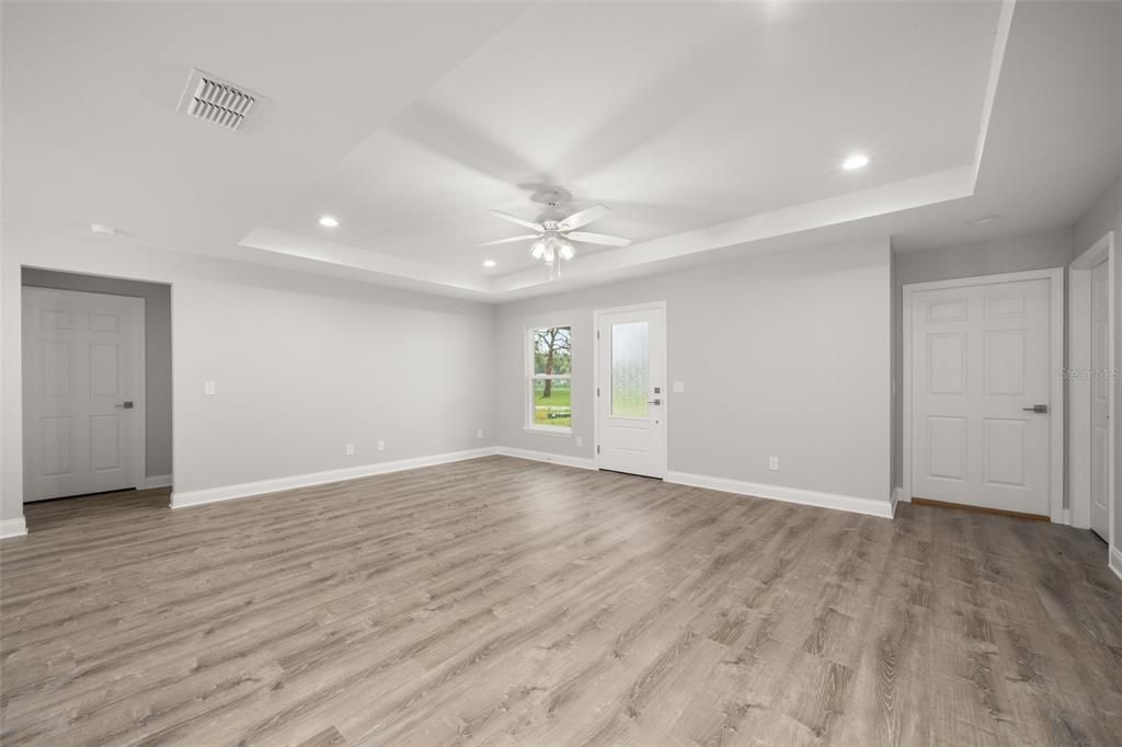 For Sale: $299,000 (3 beds, 2 baths, 1508 Square Feet)