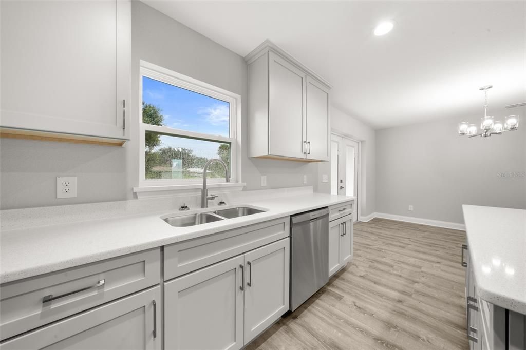 For Sale: $299,000 (3 beds, 2 baths, 1508 Square Feet)
