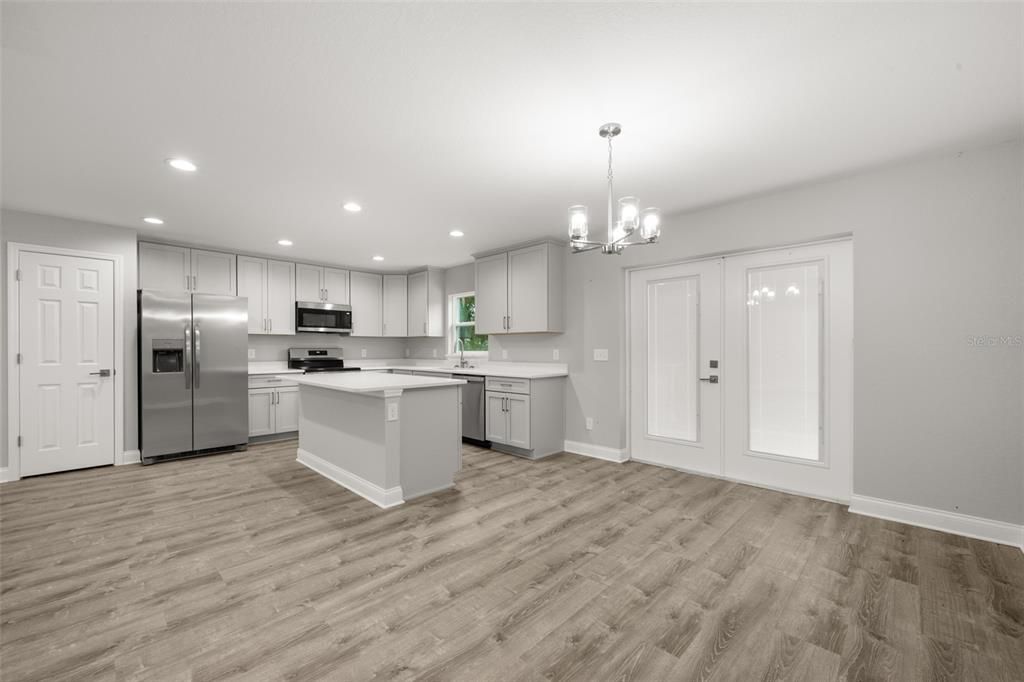For Sale: $299,000 (3 beds, 2 baths, 1508 Square Feet)