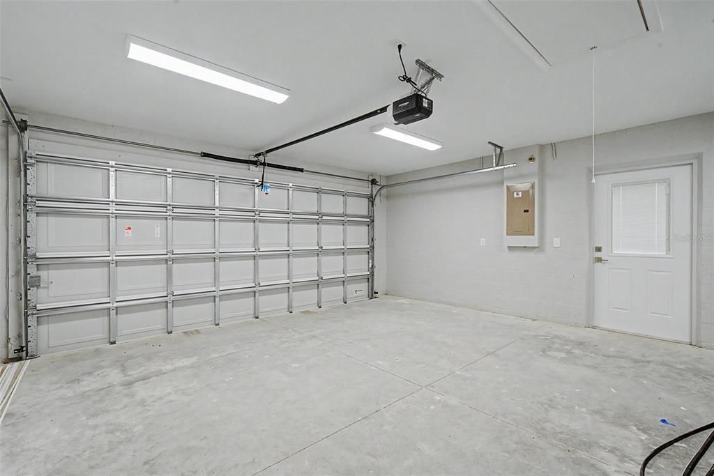 For Sale: $299,000 (3 beds, 2 baths, 1508 Square Feet)