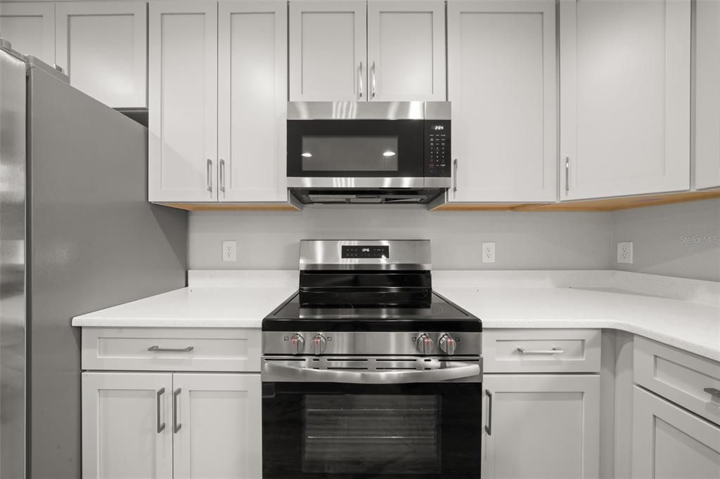 For Sale: $299,000 (3 beds, 2 baths, 1508 Square Feet)