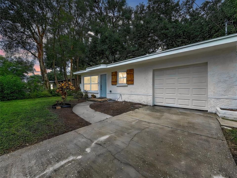 En Venta: $574,950 (2 camas, 2 baños, 2014 Pies cuadrados)