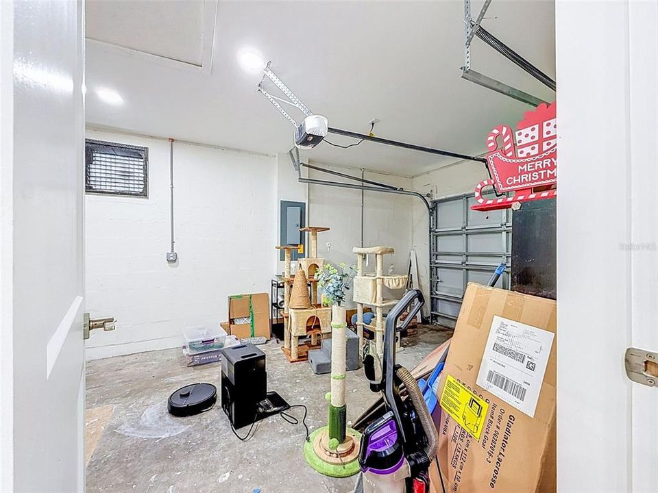 En Venta: $574,950 (2 camas, 2 baños, 2014 Pies cuadrados)