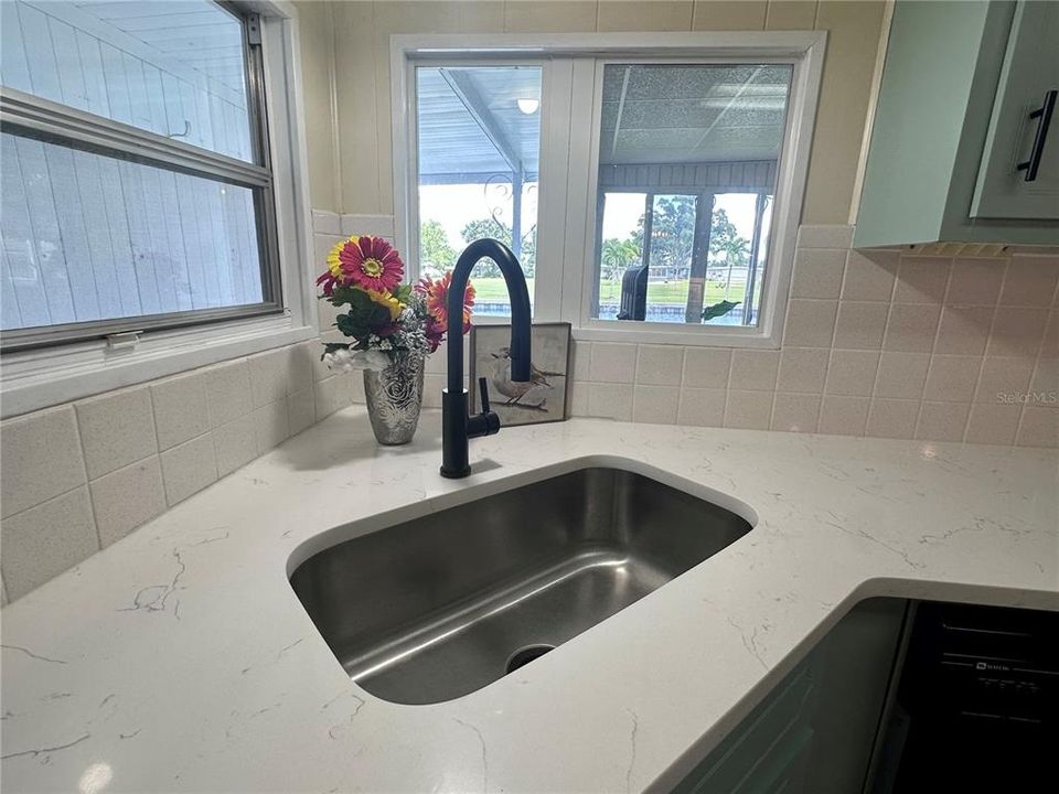 En Venta: $250,000 (2 camas, 2 baños, 1414 Pies cuadrados)