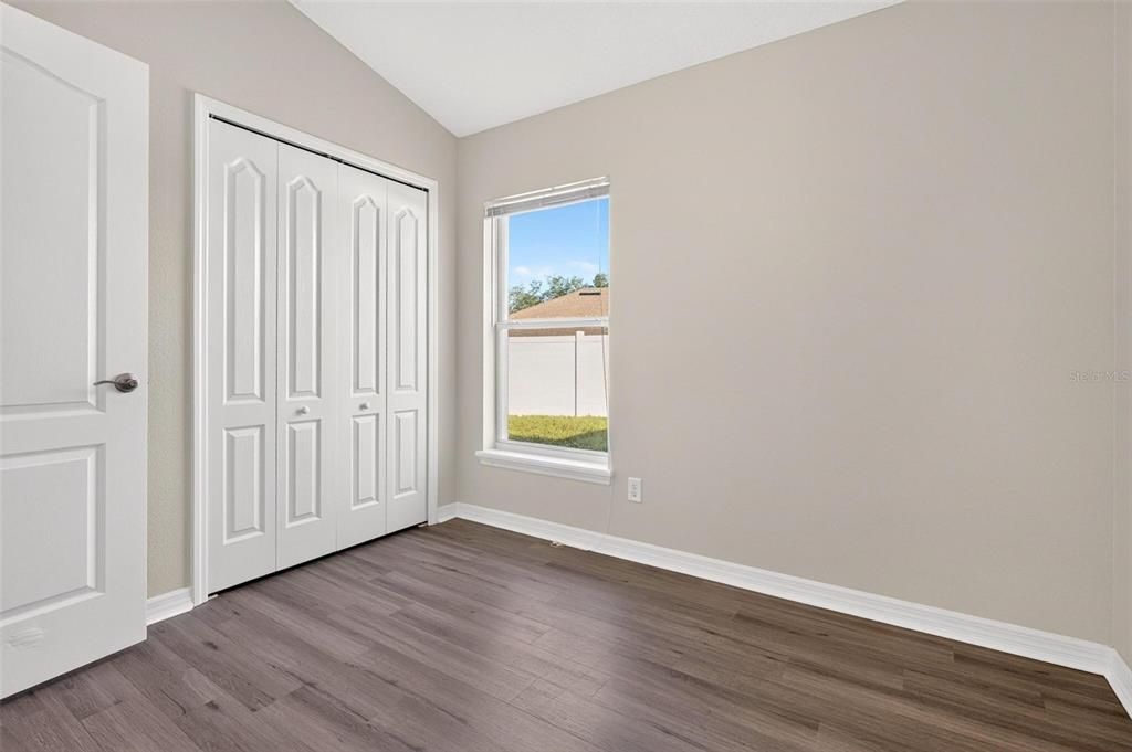 For Sale: $329,000 (4 beds, 2 baths, 1624 Square Feet)