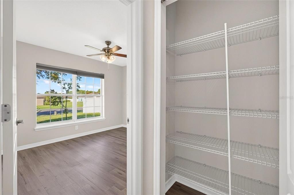 For Sale: $329,000 (4 beds, 2 baths, 1624 Square Feet)